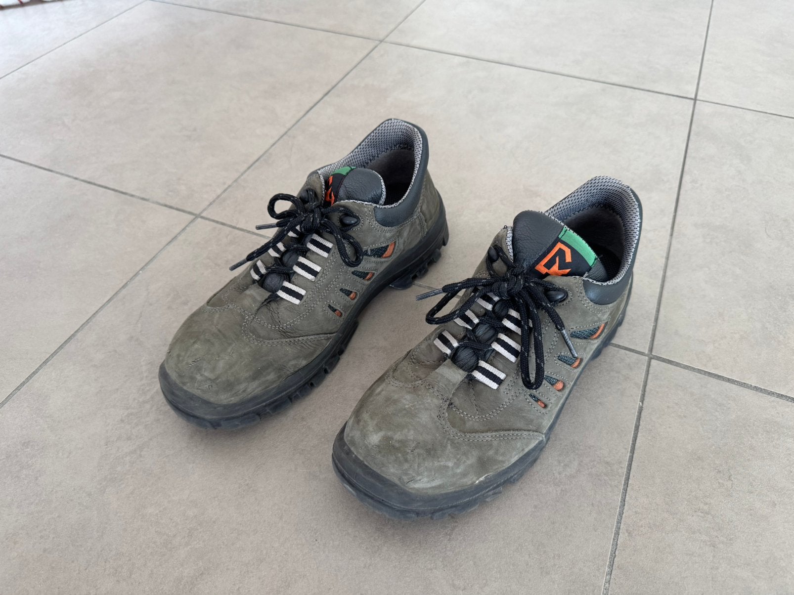 CHAUSSURE DE TRAVAIL ROCKY S3 taille 42, Enlèvement, Comme neuf