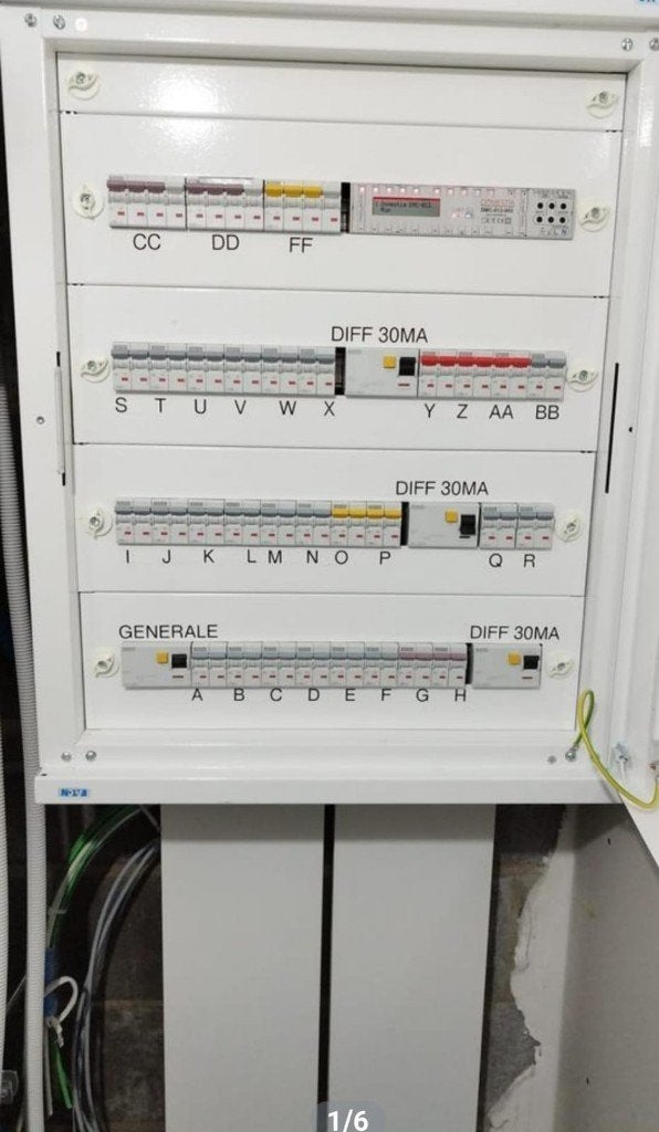 électricien agrée mais en conformité 0494233901, Enlèvement ou Envoi