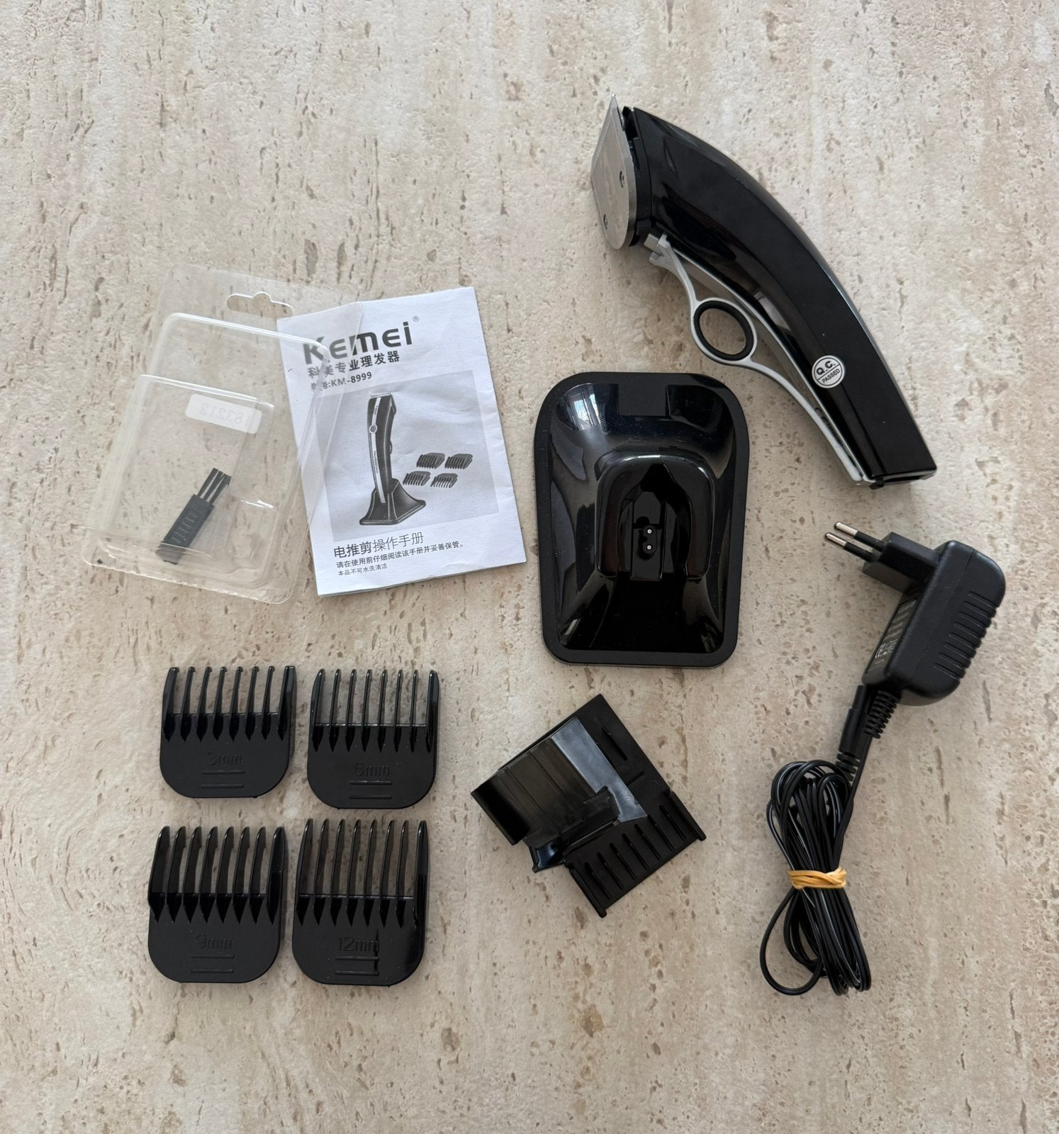 Tondeuse à cheveux professionnelle Kemei + fendeur, Bijoux, Sacs & Beauté, Enlèvement ou Envoi, Tondeuse