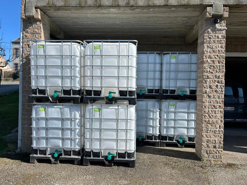 IBC-tanks van 1000L FOOD — Kunststof pallet, Tuin en Terras, Ophalen, Zo goed als nieuw, Metaal