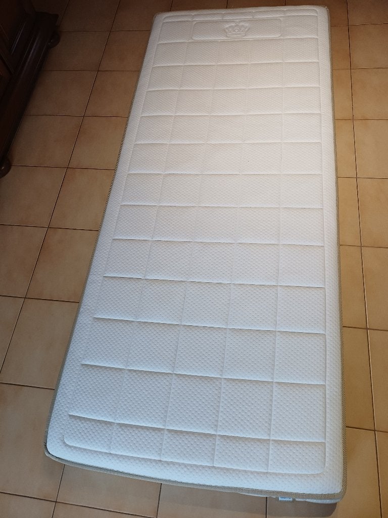 Twee auping matrassen zo goed als nieuw in nette staat, Huis en Inrichting, Slaapkamer | Matrassen en Bedbodems, Ophalen, 90 cm