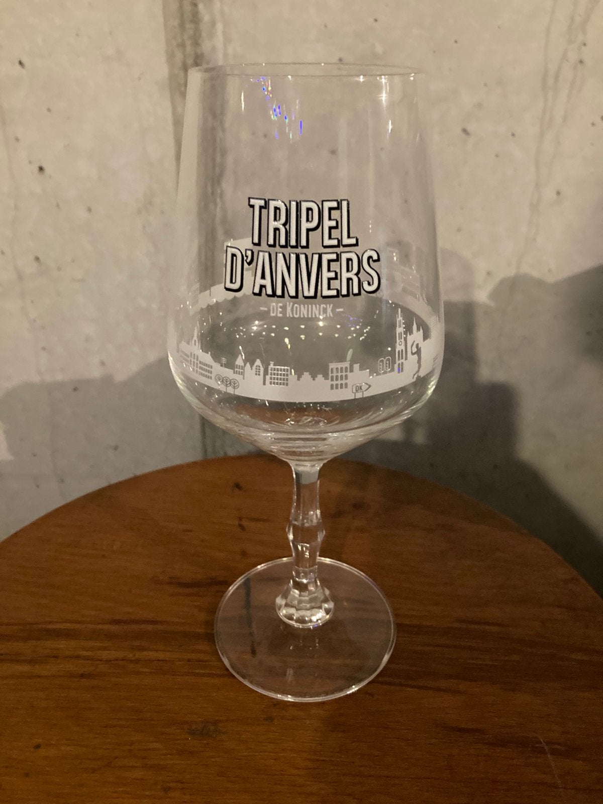 17 glazen Tripel d’Anvers, Verzamelen, Glas en Drinkglazen, Ophalen, Zo goed als nieuw