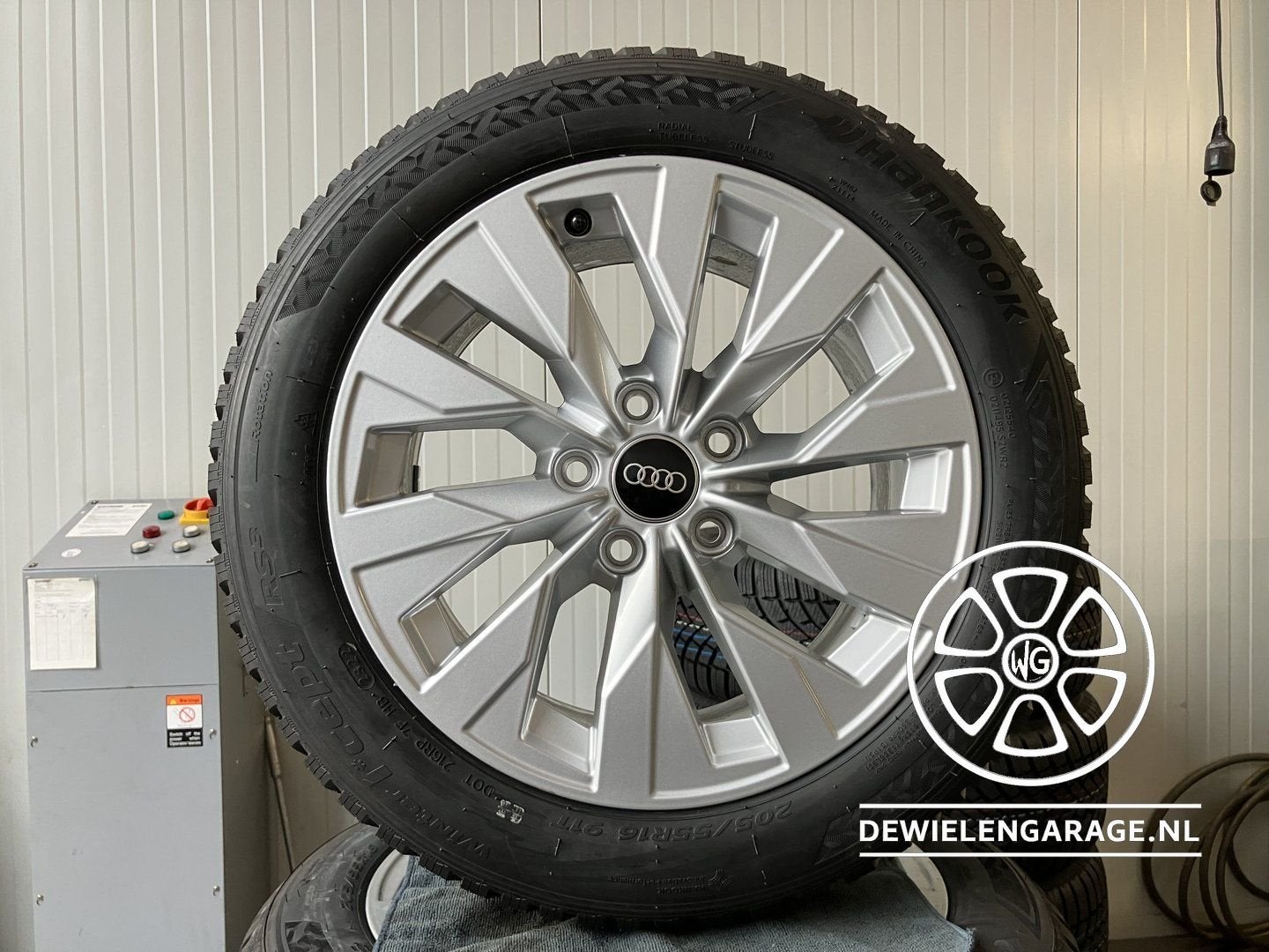 Audi A3 8Y Velgen Nieuwe WInterbanden Origineel 5x112 Winter, Auto-onderdelen, -, Banden en Velgen, Nieuw, -