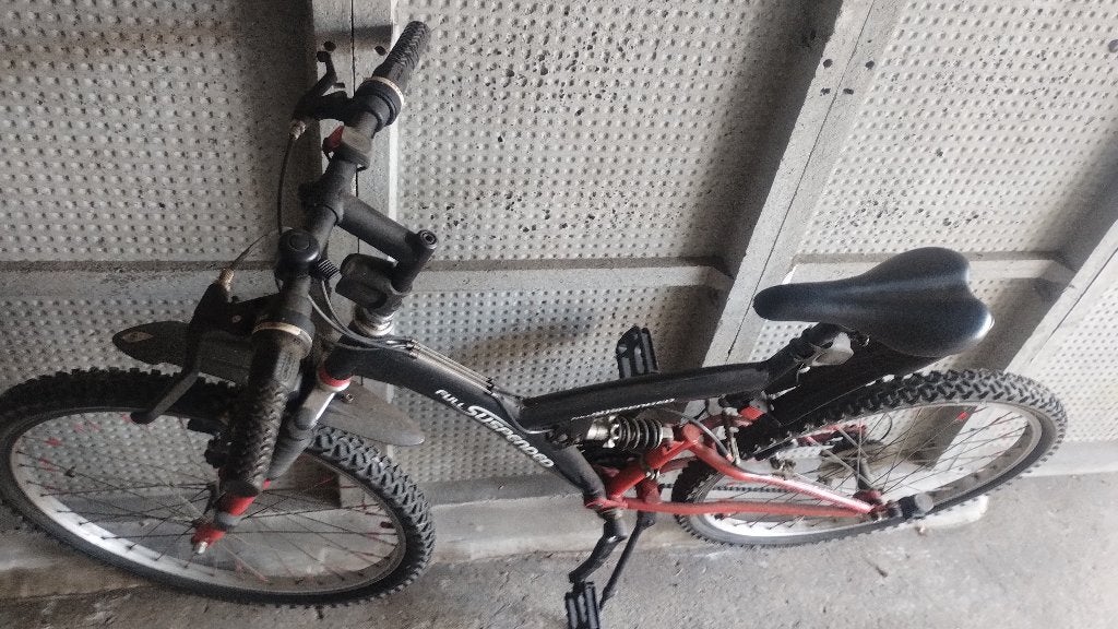 VTT full suspension, Vélos & Vélomoteurs, Vélos | VTT & Mountainbikes, Autres marques, Frein à tambour, Enlèvement, Utilisé