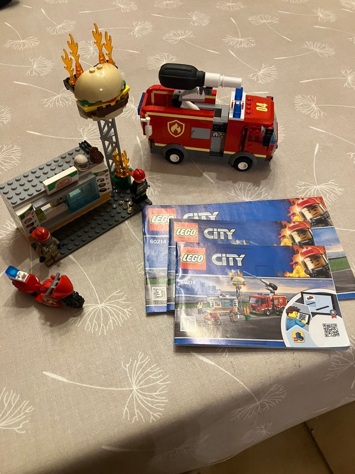 Lego city 60214 burger bar fire rescue, Ophalen, Zo goed als nieuw, Lego, City