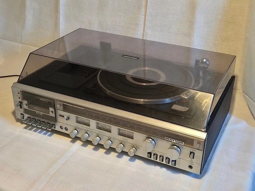 Vintage stereomuziekcentrum van Benytone, TV, Hi-fi & Vidéo, Enlèvement ou Envoi, Utilisé, Tourne-disque, Autres marques
