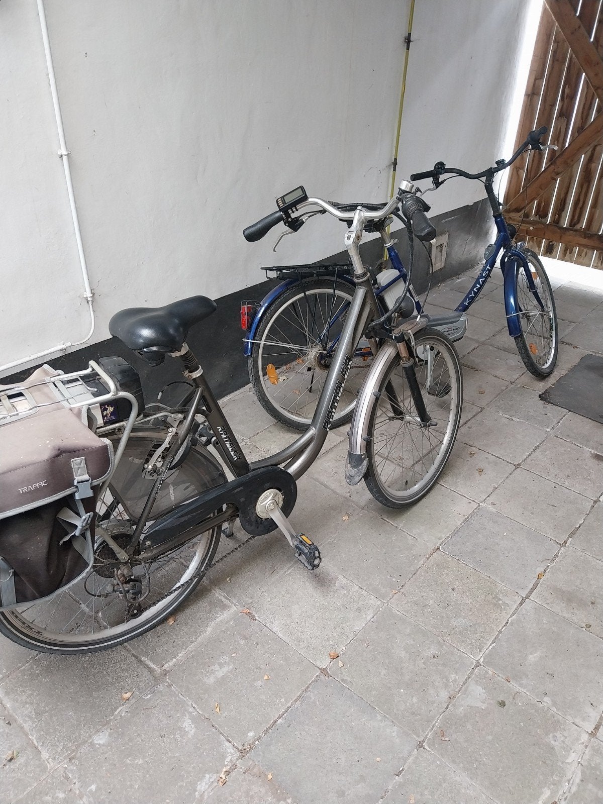 2 elektrische fietsen., Fietsen en Brommers, Ophalen