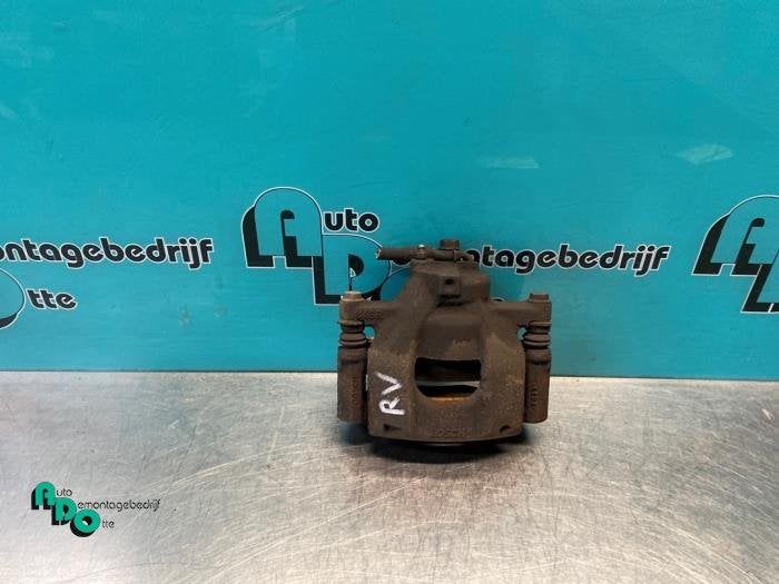 Remklauw (Tang) rechts-voor van een Citroen C1 (C1 08-), Gebruikt, -, Ophalen of Verzenden, -