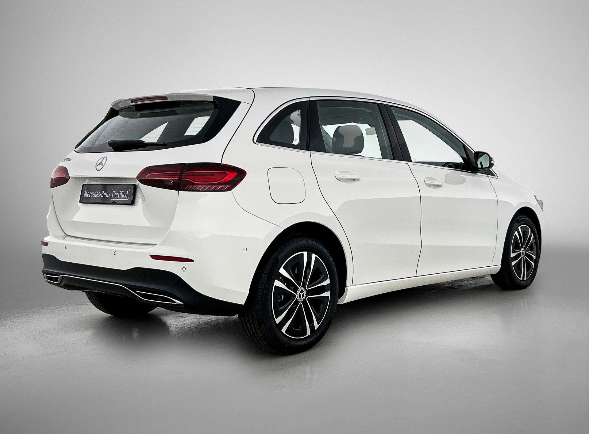 Mercedes-Benz B-Klasse 250 e Luxury Line | Verwarmde Zetels, Auto's, Mercedes-Benz, Gebruikt, 4 cilinders, 16 kWh, Automatische klimaatregeling