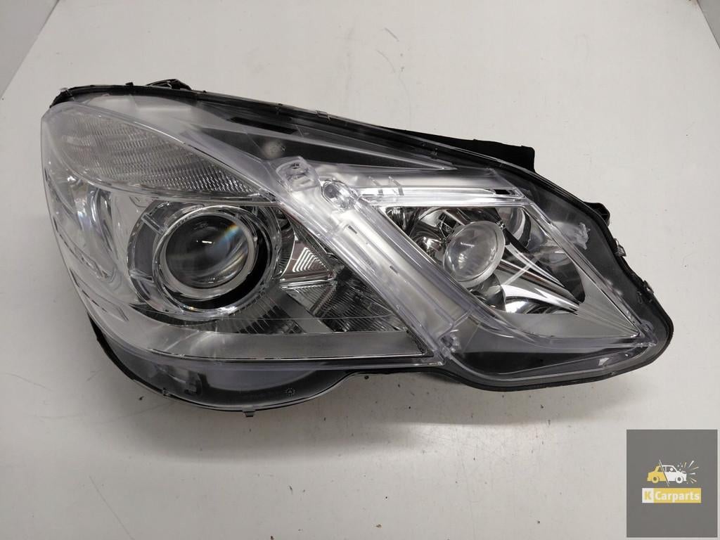 A2128205861, Phare x non droit pour Mercedes Classe E W212, Mercedes-Benz AG, Mercedes-Benz, Utilisé, Mercedesstrasse 120
70372  Stuttgart, DE