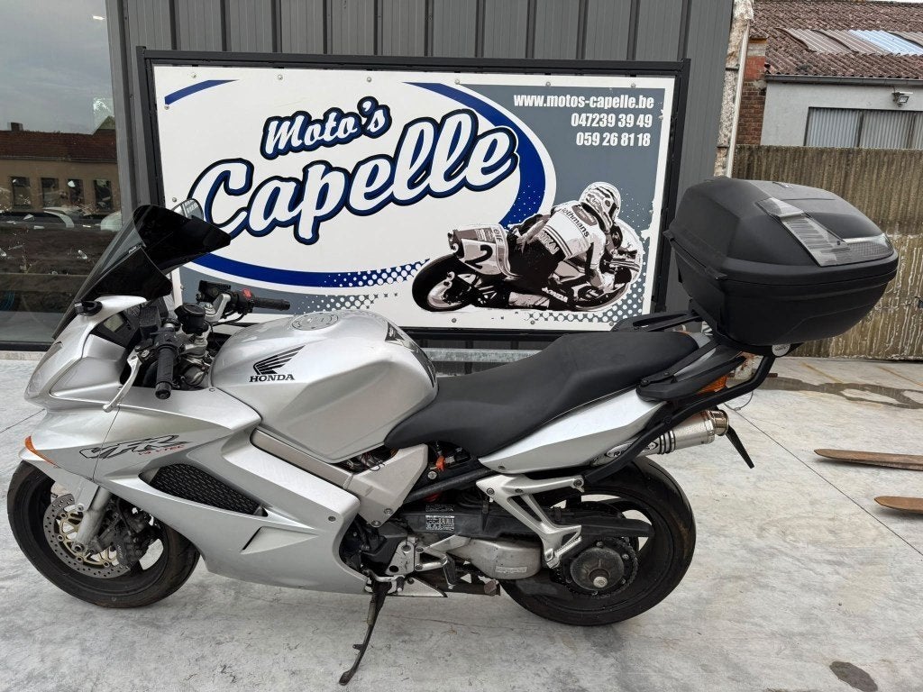 Honda	VFR800 V TEC meeneemprijs, Motoren, Bedrijf, Meer dan 35 kW, 800 cc
