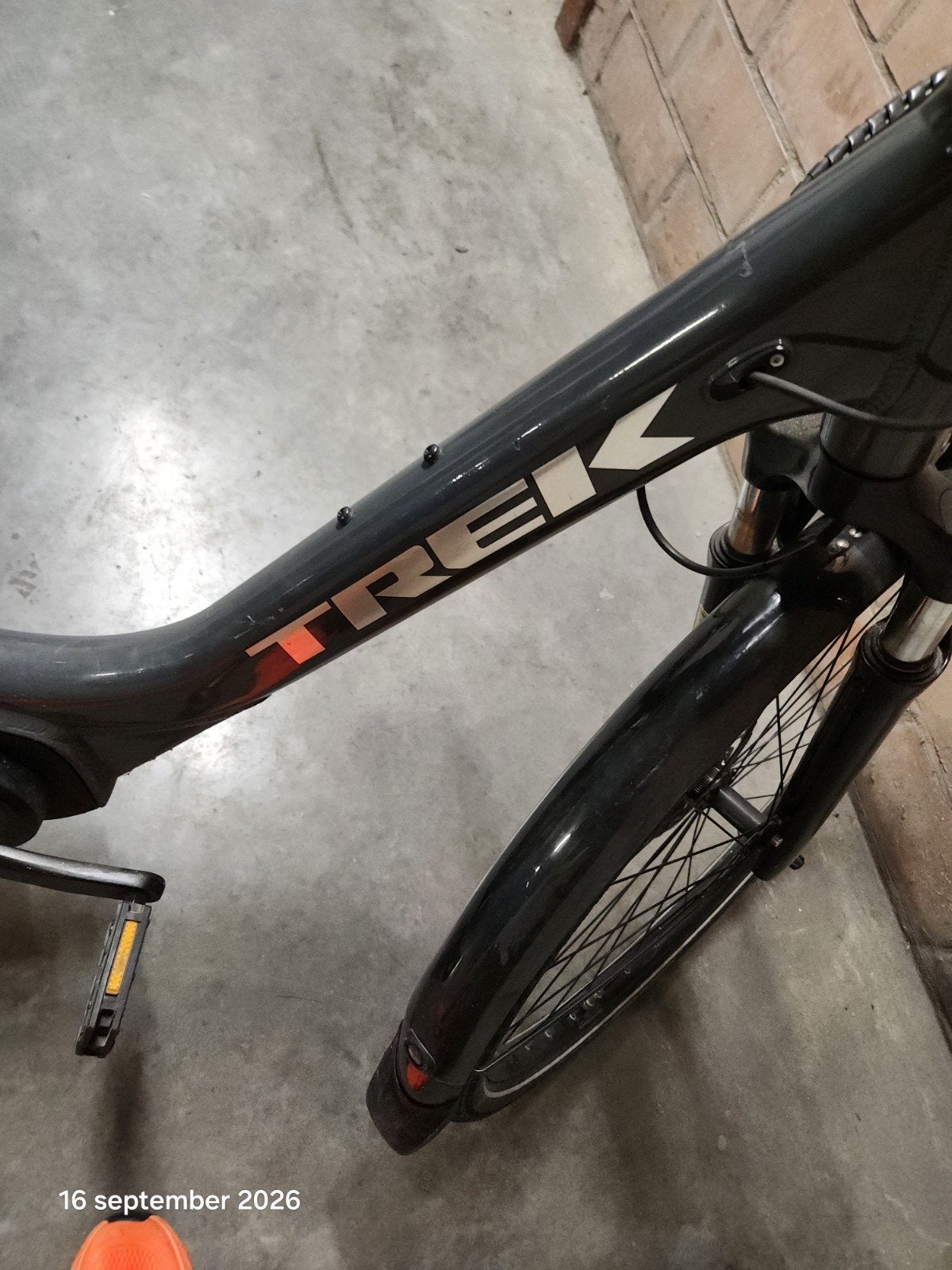 Vélo de randonnée électrique pour femmes à vendre, Autres marques, 50 km par batterie ou plus, Utilisé, Enlèvement