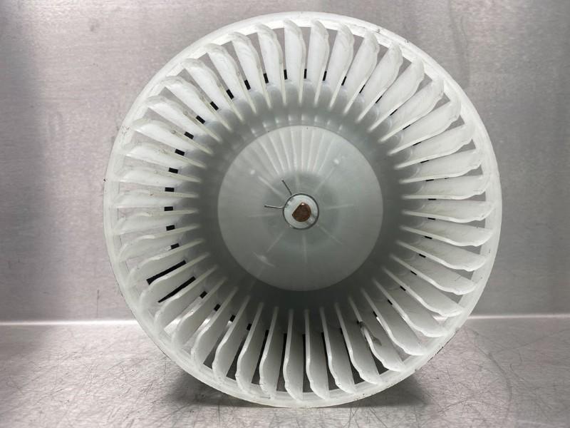 KACHEL VENTILATORMOTOR NV 200 Evalia (M20M) (|NV200|), Auto-onderdelen, Gebruikt, Dhr. M. Roggen, Marinus@Japoto.nl, Stadsweg 37 37
9917 PV  WIRDUM GR., NL