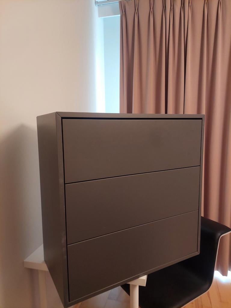 Commode grise Ikea, 3 ou 4 tiroirs, 25 à 50 cm, Moins de 100 cm, Enlèvement