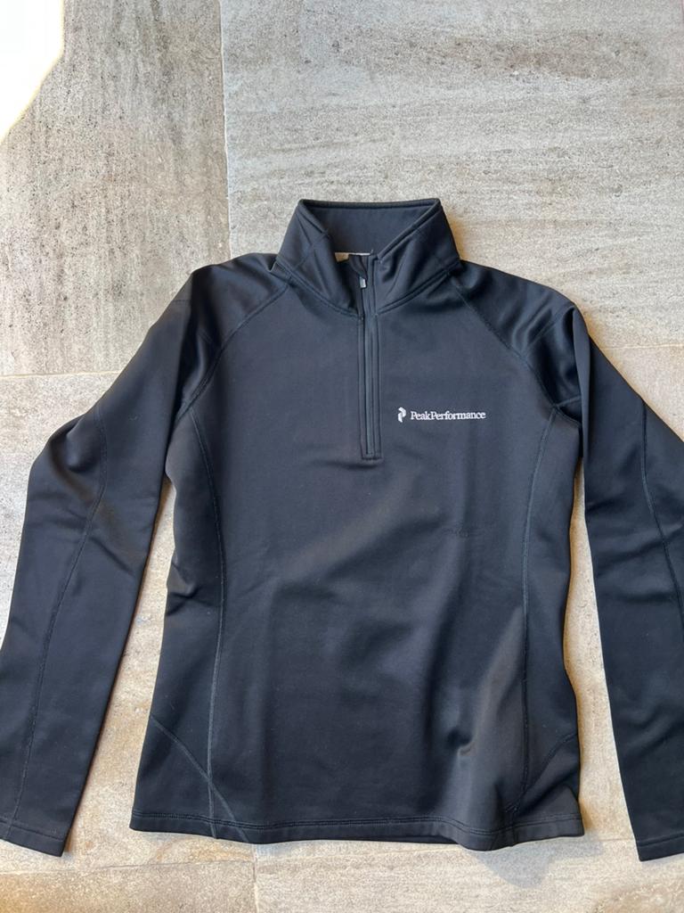 Dames pull Peak Performance maat medium, Ophalen, Zo goed als nieuw, Maat 38/40 (M), Trui