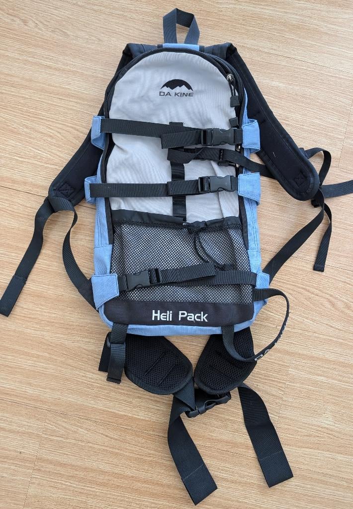 Dakine Heli Pack, Handtassen en Accessoires, Tassen | Rugtassen, Zo goed als nieuw, Overige merken, 40 cm of meer, 30 tot 45 cm