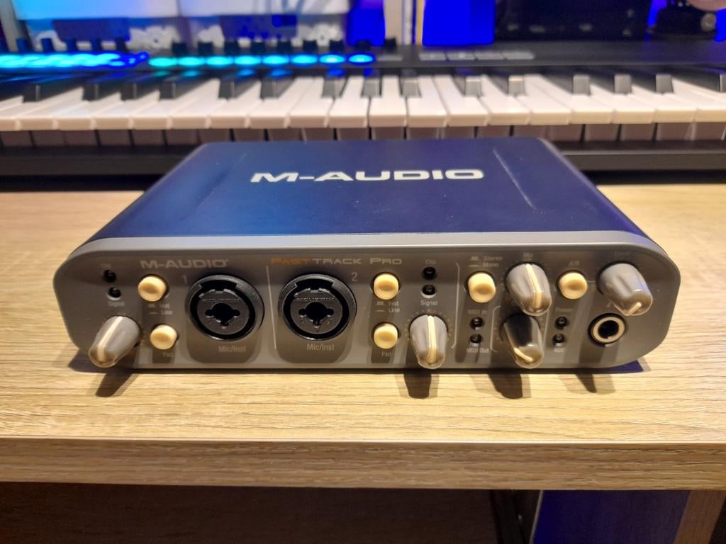 M-AUDIO FAST TRACK PRO in nieuwstaat, Enlèvement
