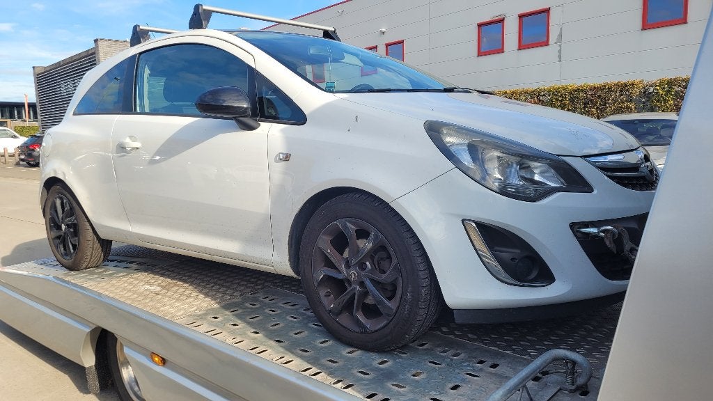 opel corsa 1.2i 2015 AIRCO TREKHAAK !! MOTOR DEFECT !!!!, Auto's, Voorwielaandrijving, Euro 5, Stof, 63 kW