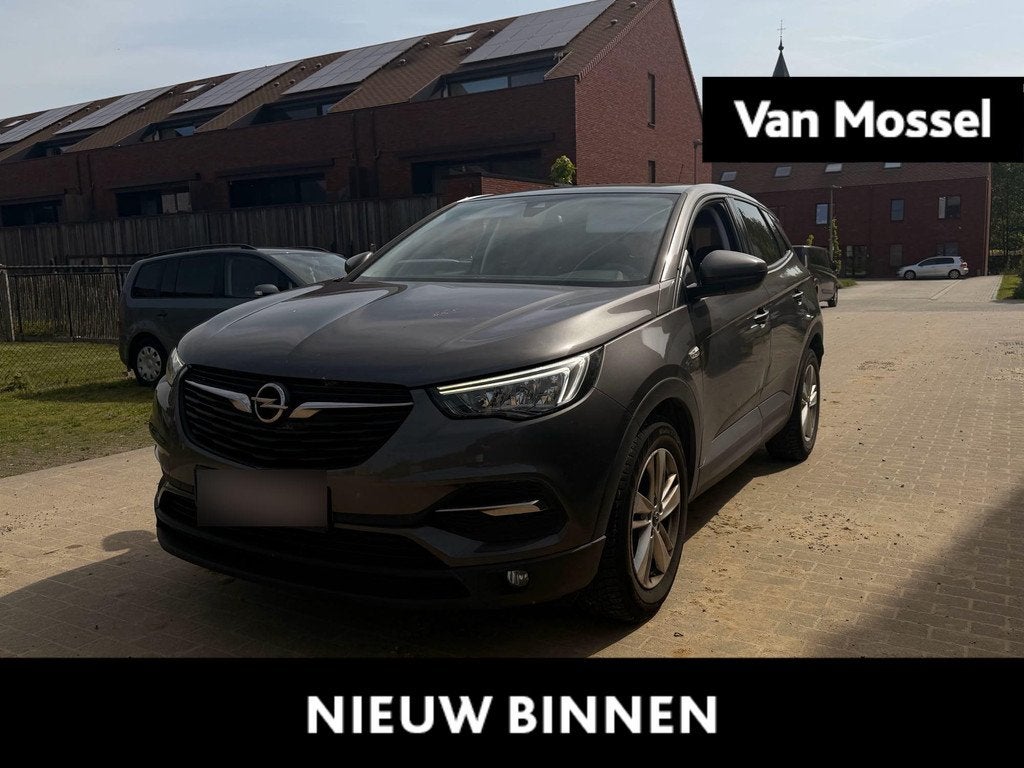 Opel Grandland X 1.2 Turbo S/S AT8 Edition, Stof, 680 kg, 5 zetels, 5 deurs
