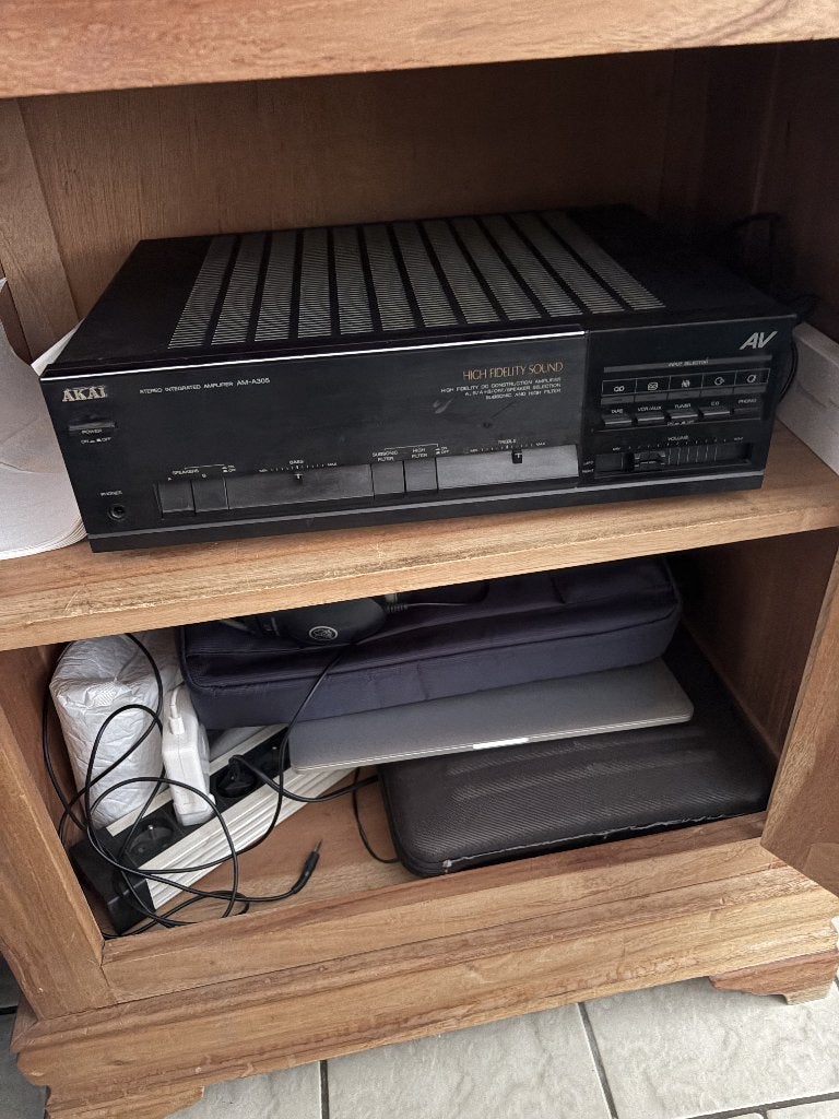 Amplificateur Akai, TV, Hi-fi & Vidéo, Amplificateurs & Ampli-syntoniseurs, Enlèvement, Comme neuf