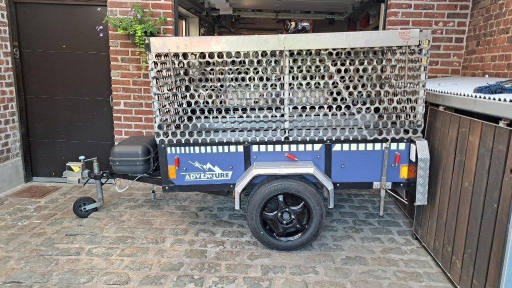 AANHANGWAGEN enkel as 750 kg, Enlèvement, Utilisé
