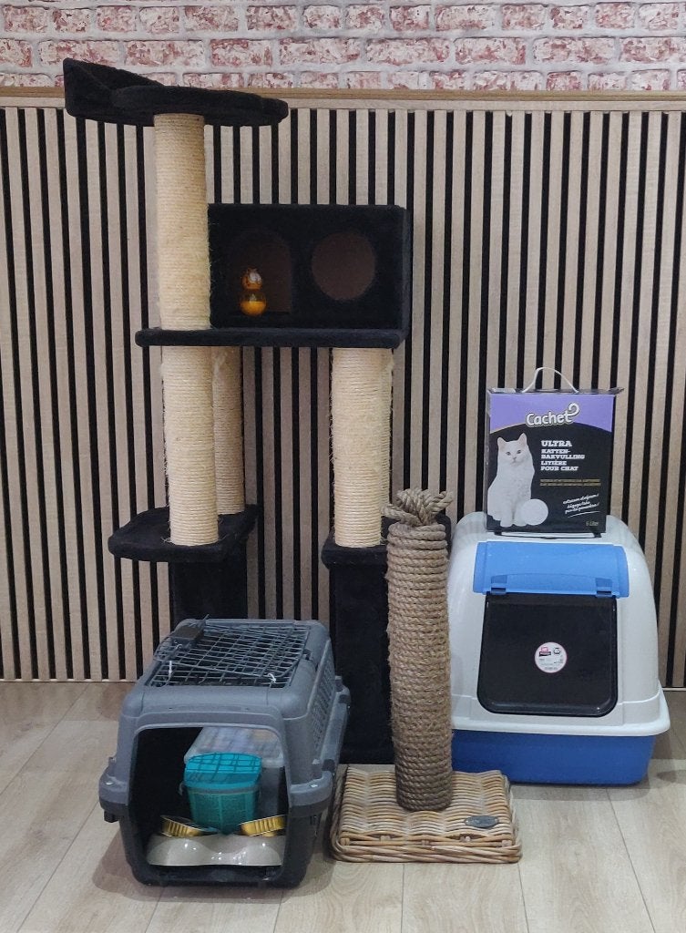 ASSORTIMENT KATTENBENODIGDHEDEN, Dieren en Toebehoren, Ophalen, Zo goed als nieuw