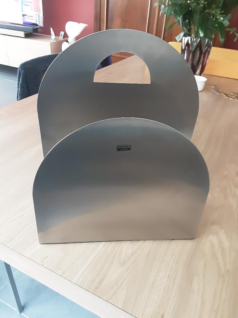 Porte-journaux et magazines, Enlèvement, Comme neuf