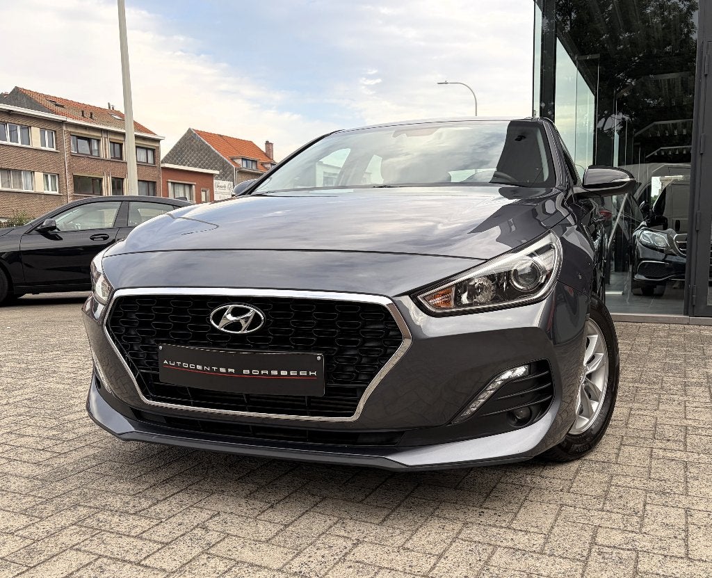 Hyundai i30 1.0 T-GDi - Carplay - Camera, Autos, Hyundai, Argent ou Gris, Achat, 998 cm³, Euro 6