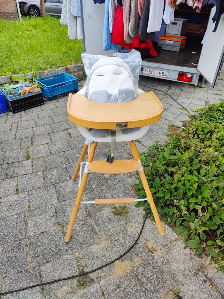 Childwood eetstoel, Ophalen