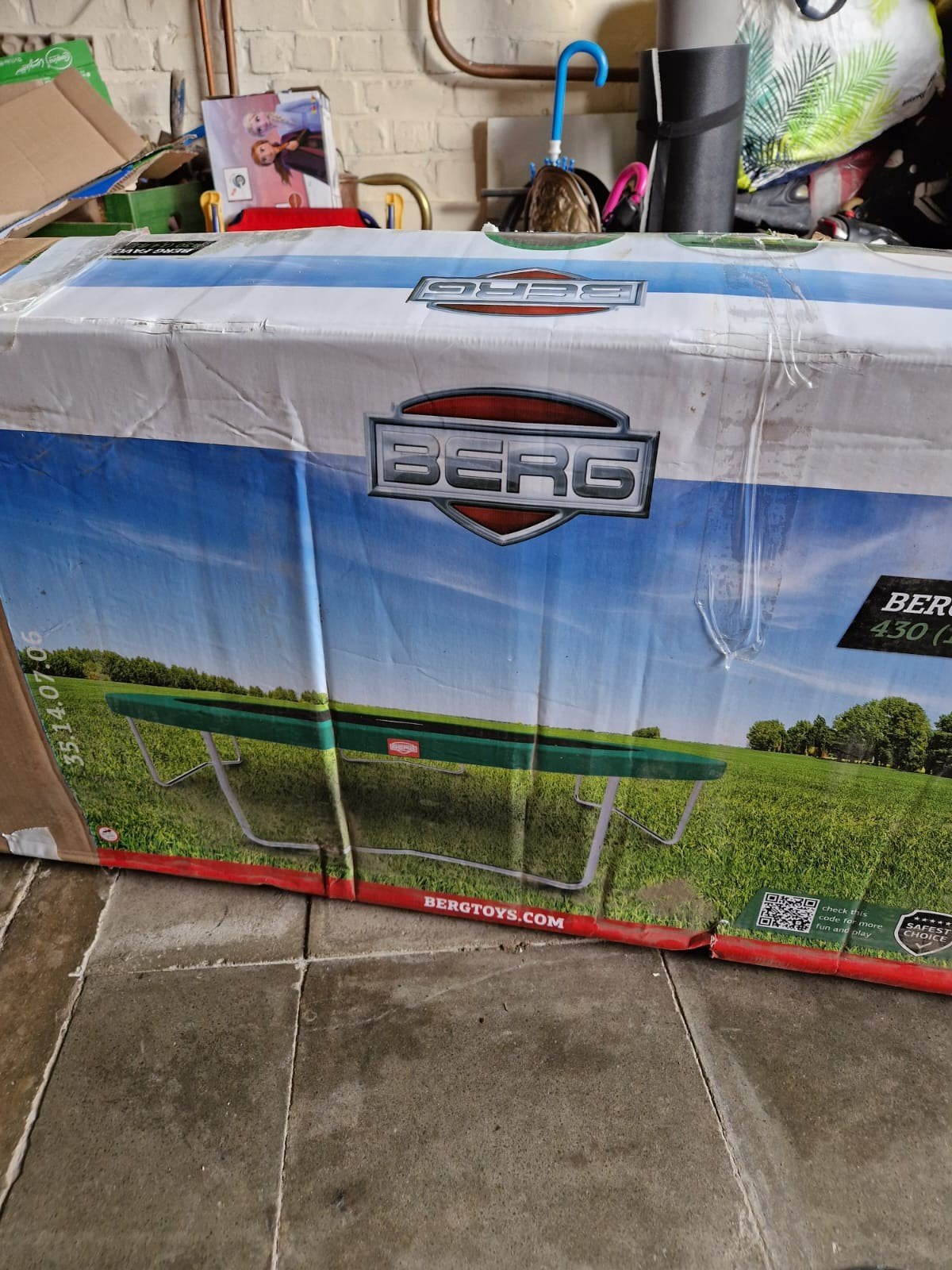 nieuw trampoline, Enlèvement