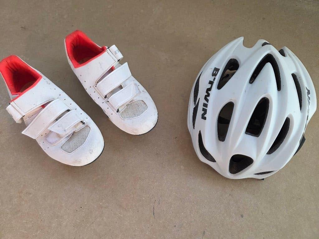 Fietshelm + fietsschoenen dames, Fietsen en Brommers, Ophalen, Gebruikt, Dames