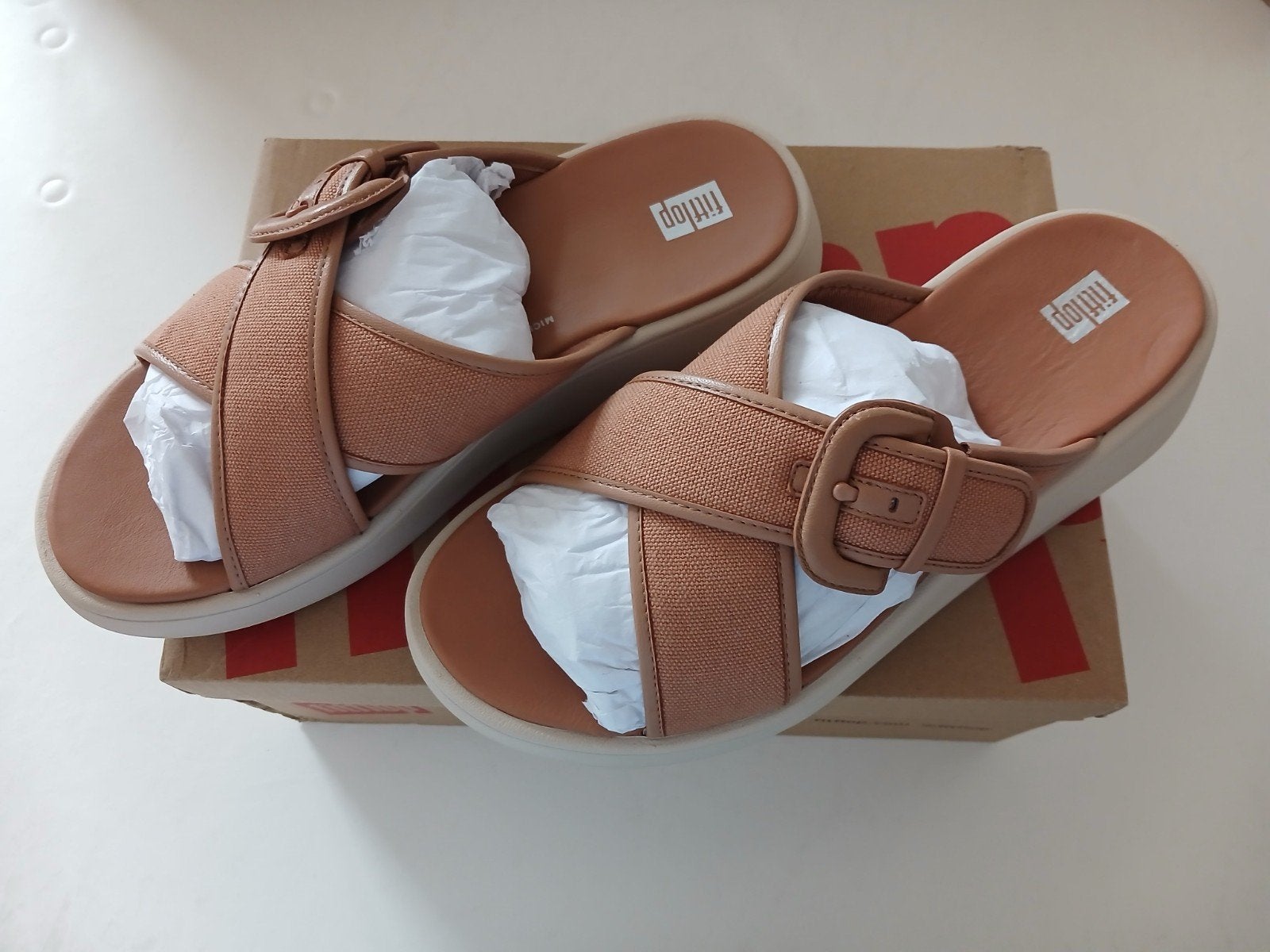 Slip-ons Fitflop taille 40 Nouveau, Neuf, Enlèvement ou Envoi, Brun, Fitflop