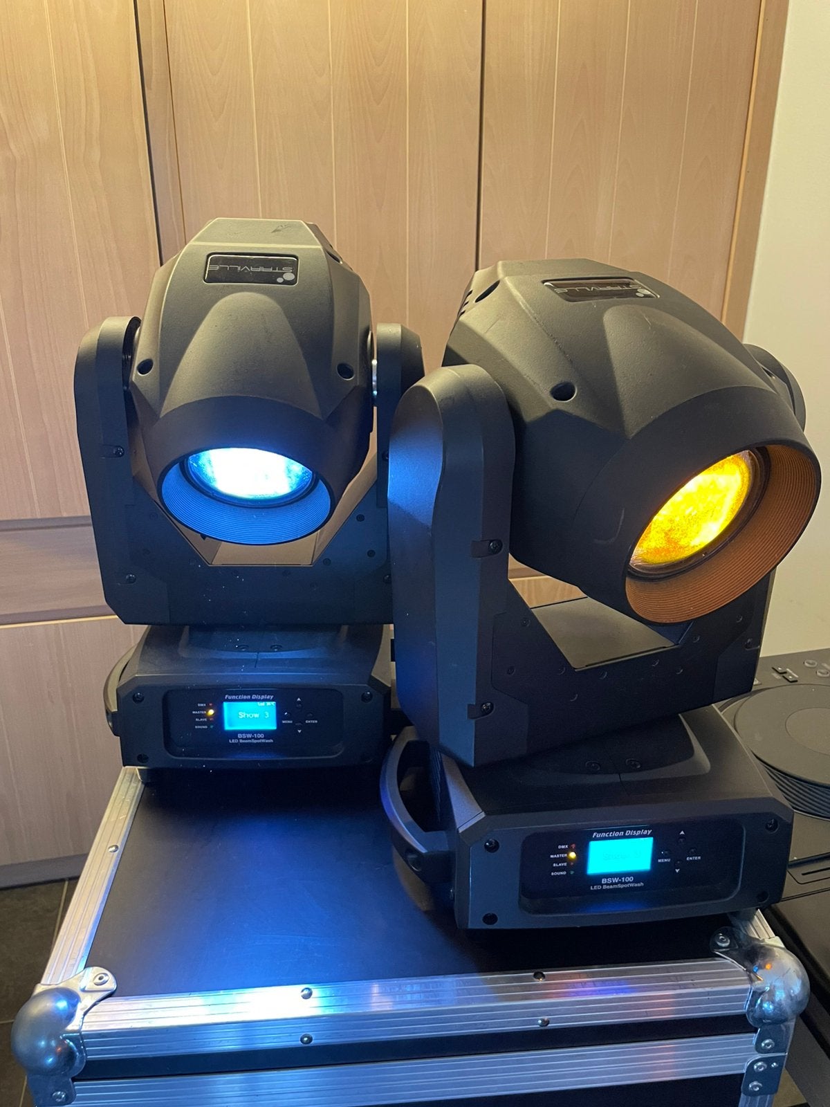 Led BeamSpotWash (2x), Ophalen, Zo goed als nieuw, Licht, Geluidgestuurd