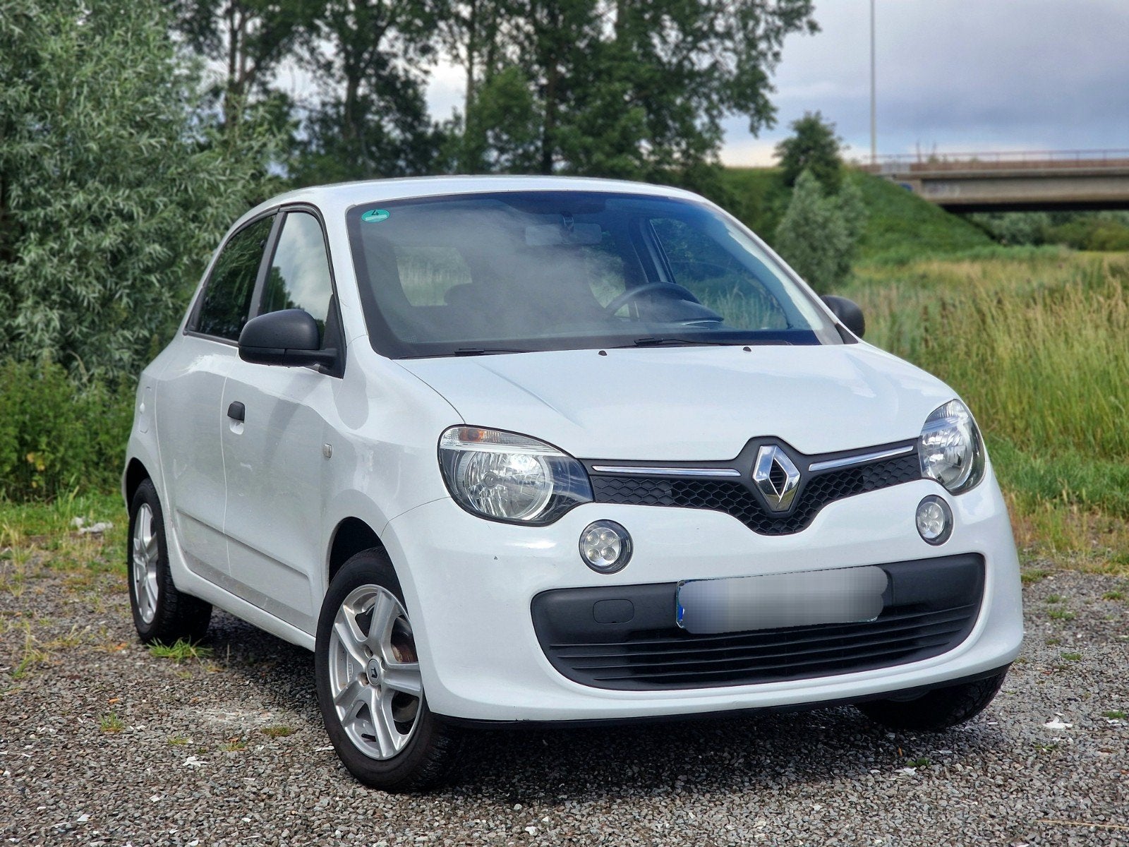 Renault Twingo 0.9i Benzine –  2015 – 145.000 km 5DEURS, 4 zetels, Twingo, Euro 6, USB