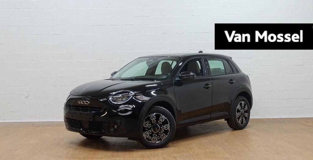 Fiat 600 1.2 Hybrid 145cv DCT Icon, Auto's, Stof, 145 pk, 109 g/km, 620 kg