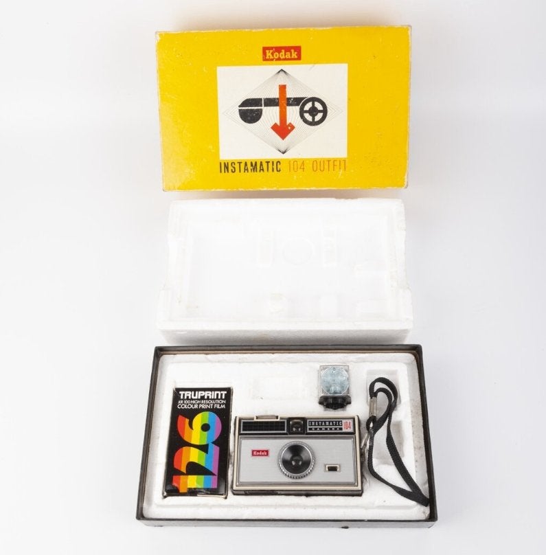 Vietnamoorlog - Kodak Instamatic 104 Camera, Enlèvement ou Envoi, 1940 à 1960, Caméra