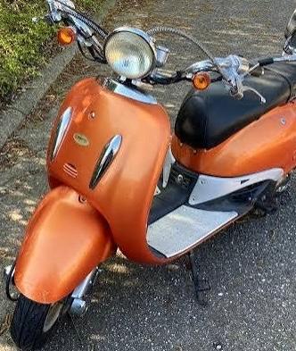 Retro scooter 50 cc B-klasse  9000 km, Vélos & Vélomoteurs, Vélomoteurs & Scooters bridés, Autres marques, Enlèvement, Utilisé
