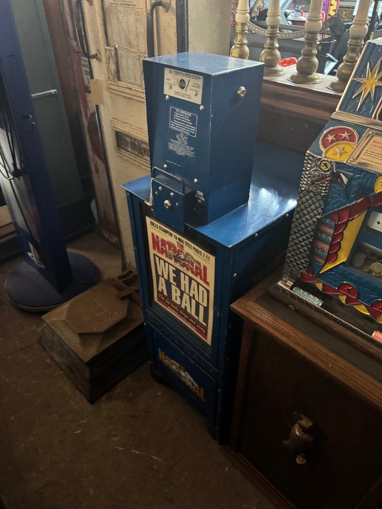 Machine à journaux « The National » (50 cents), Enlèvement