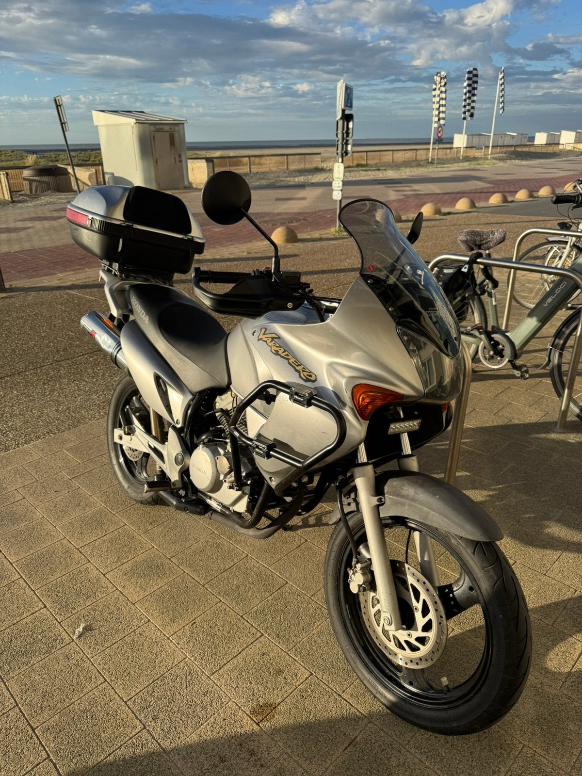 Honda Varadero 125 2003, 2 cilinders, Occasion, Bedrijf, 125 cc