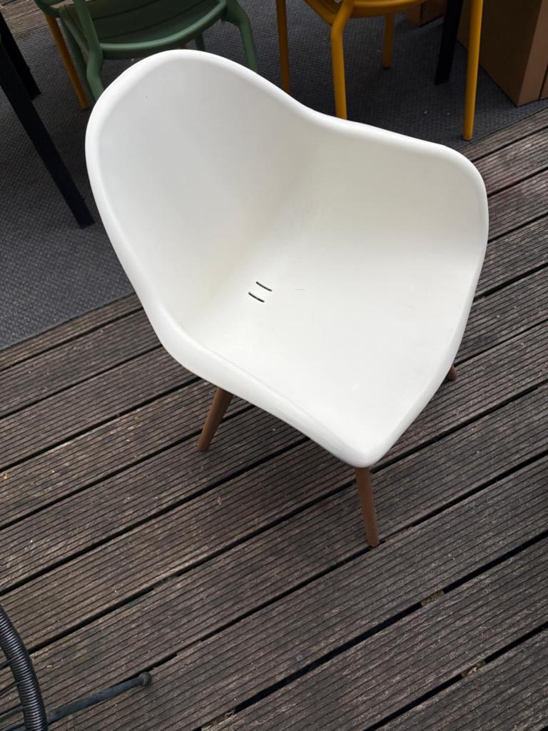 Lot de 4 chaise design style scandinave, Maison & Meubles, Enlèvement ou Envoi, Comme neuf