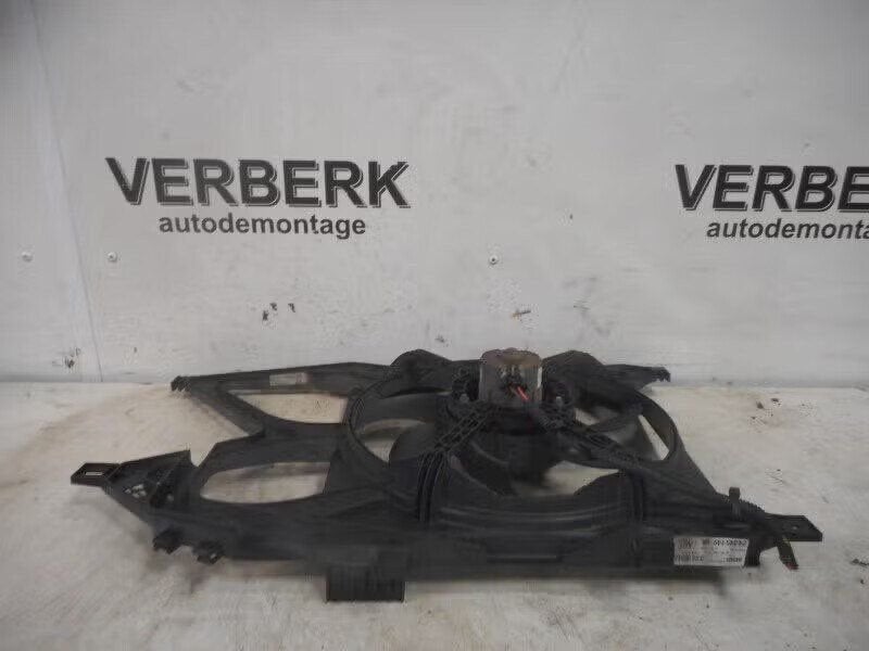 KOELVENTILATORMOTOR Opel Corsa C (F08 / 68) (24445190), Bahnhofsplatz 65423 Rüsselsheim am Main, DE, Gebruikt, Opel, Opel Automobile GmbH