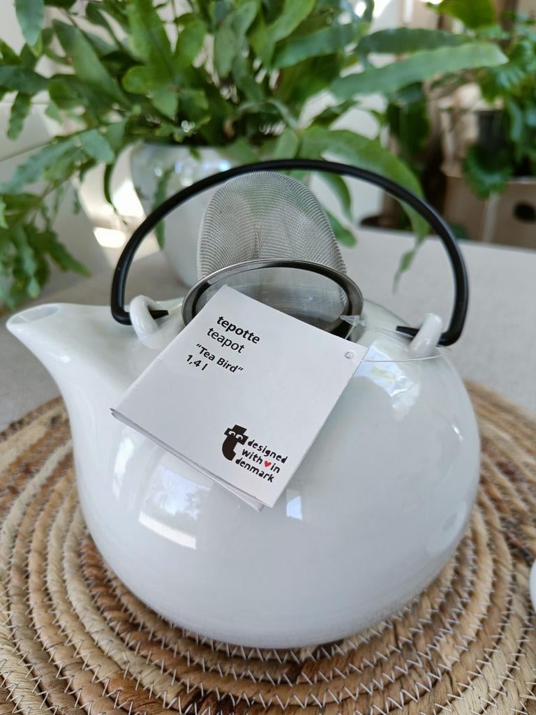 Design theepot , kleur: wit, Enlèvement