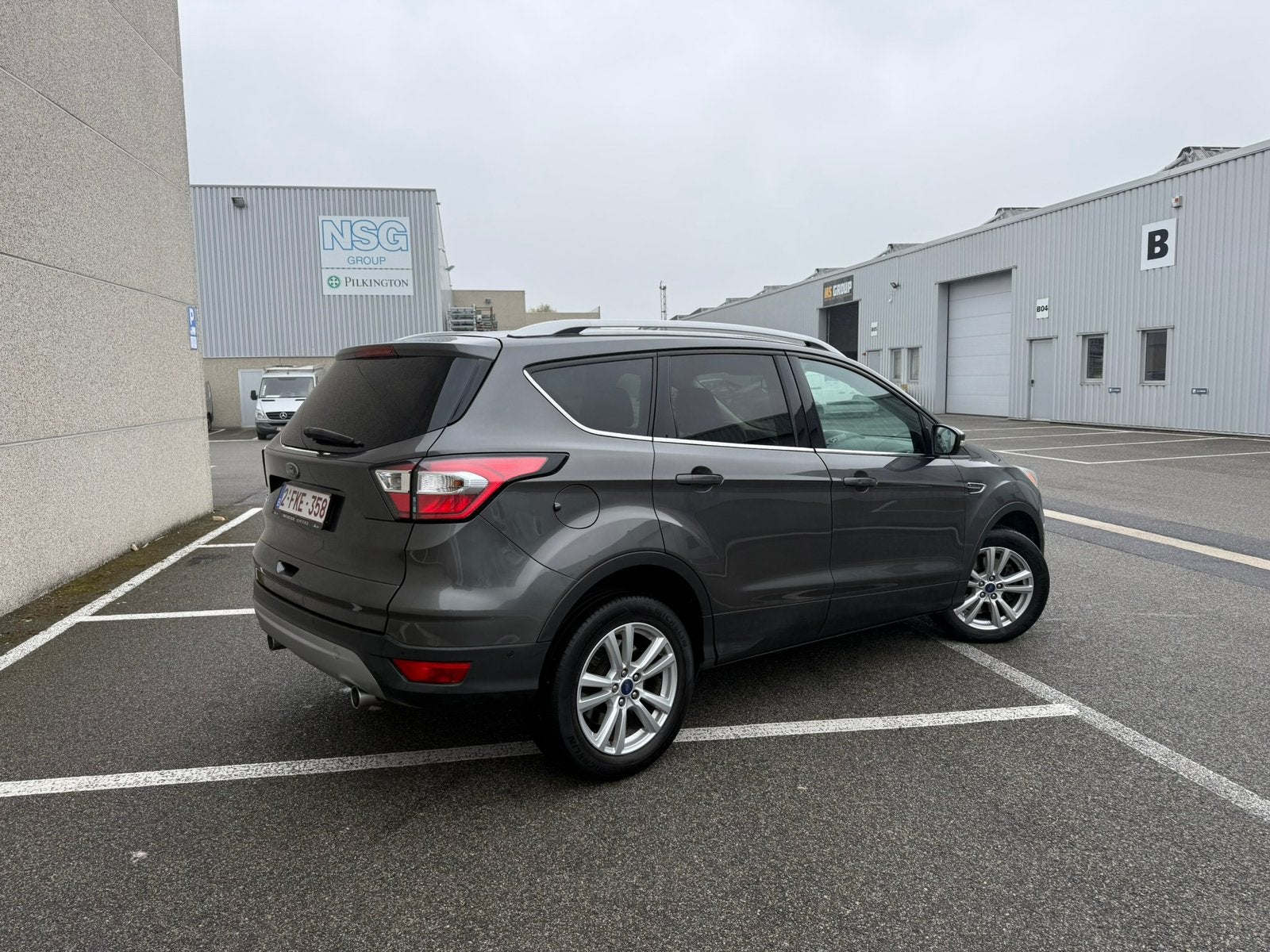 Ford Kuga 2017, Auto's, Voorwielaandrijving, Leder en Stof, 5 deurs, Particulier