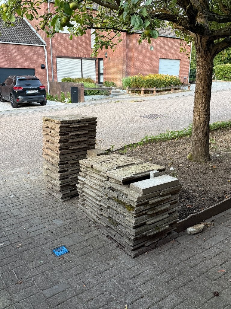Ramassage gratuit - carreaux de béton, Enlèvement, Comme neuf, Béton, Autres types