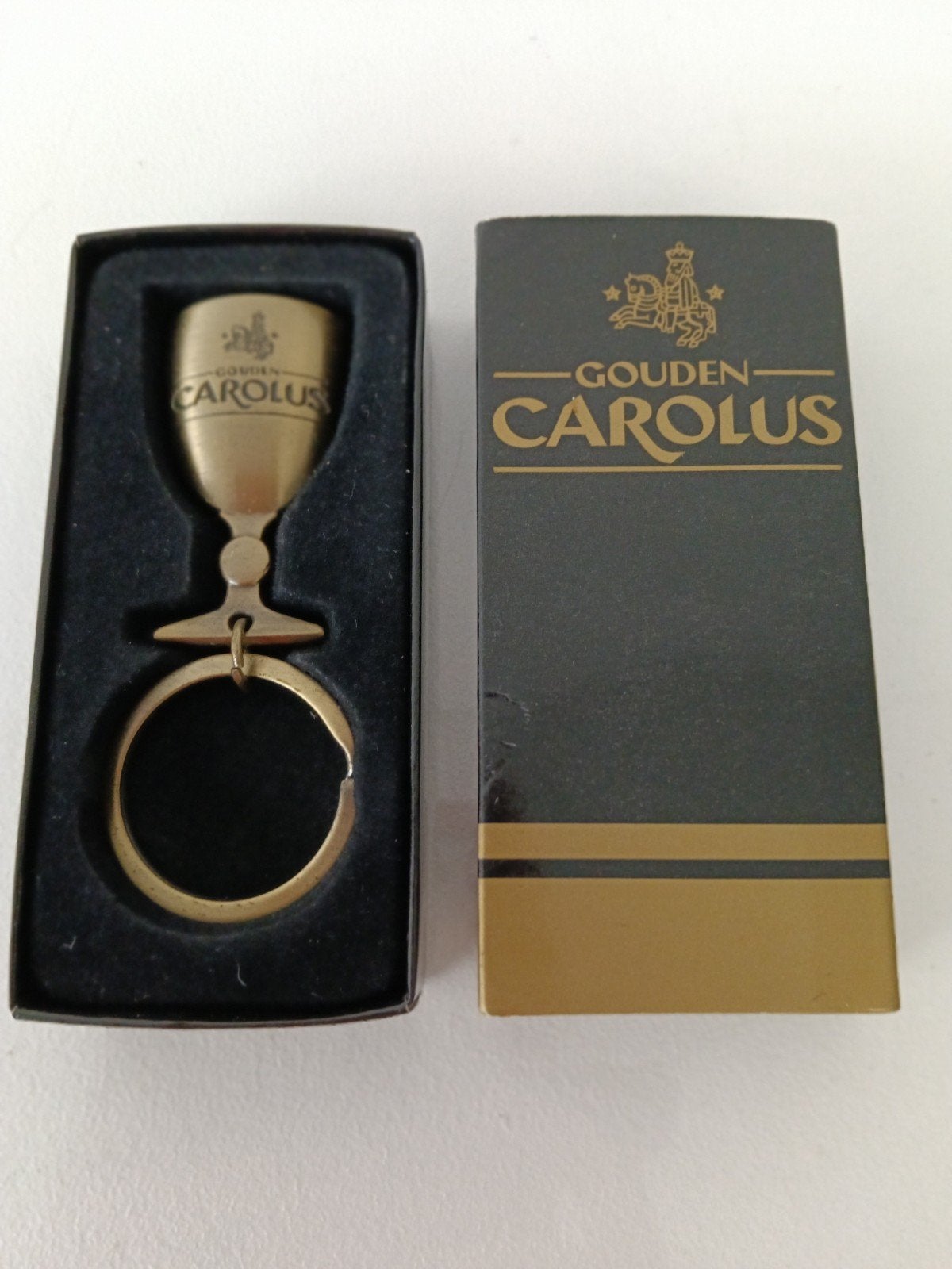 €2 voor Gouden Carolus. flesopener flessenopener kroontjeswi, Ophalen of Verzenden