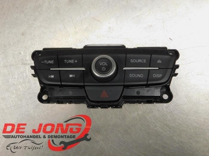 Panneau commande radio d'un Ford Focus, -, 3 mois de garantie, -, -