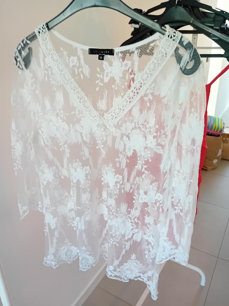 Bloes, Taille 38/40 (M), Enlèvement ou Envoi, Lola & Liza, Comme neuf