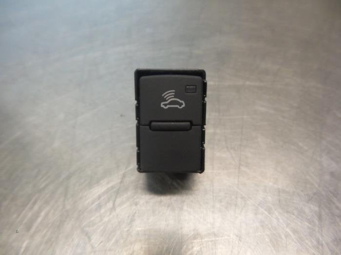 Commutateur d'un Audi A8 (A8 10-), -, 3 mois de garantie, Utilisé, -