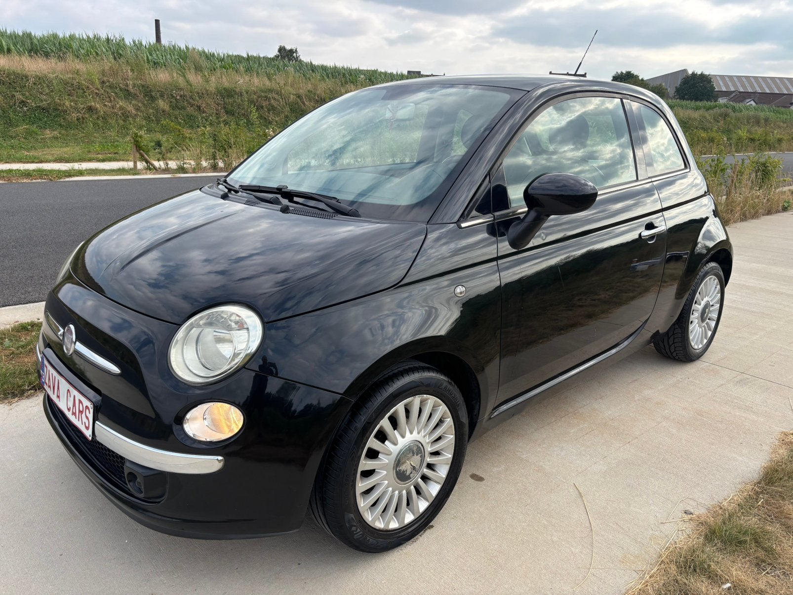 Fiat 500 1.2 ESSENCE 69CV - TOIT PANO - CAPTEURS 122000KM, 78 g/km, Achat, Beige, Entreprise
