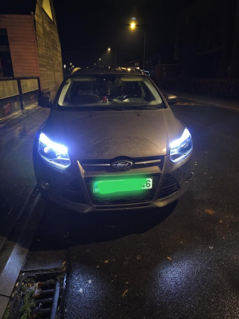 Ford focus 1,6 tdci econetic titanium bruin, Stof, Bruin, Particulier, Onderhoudsboekje